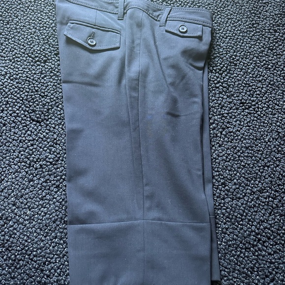 Banana Republic - Picture 1 of 6